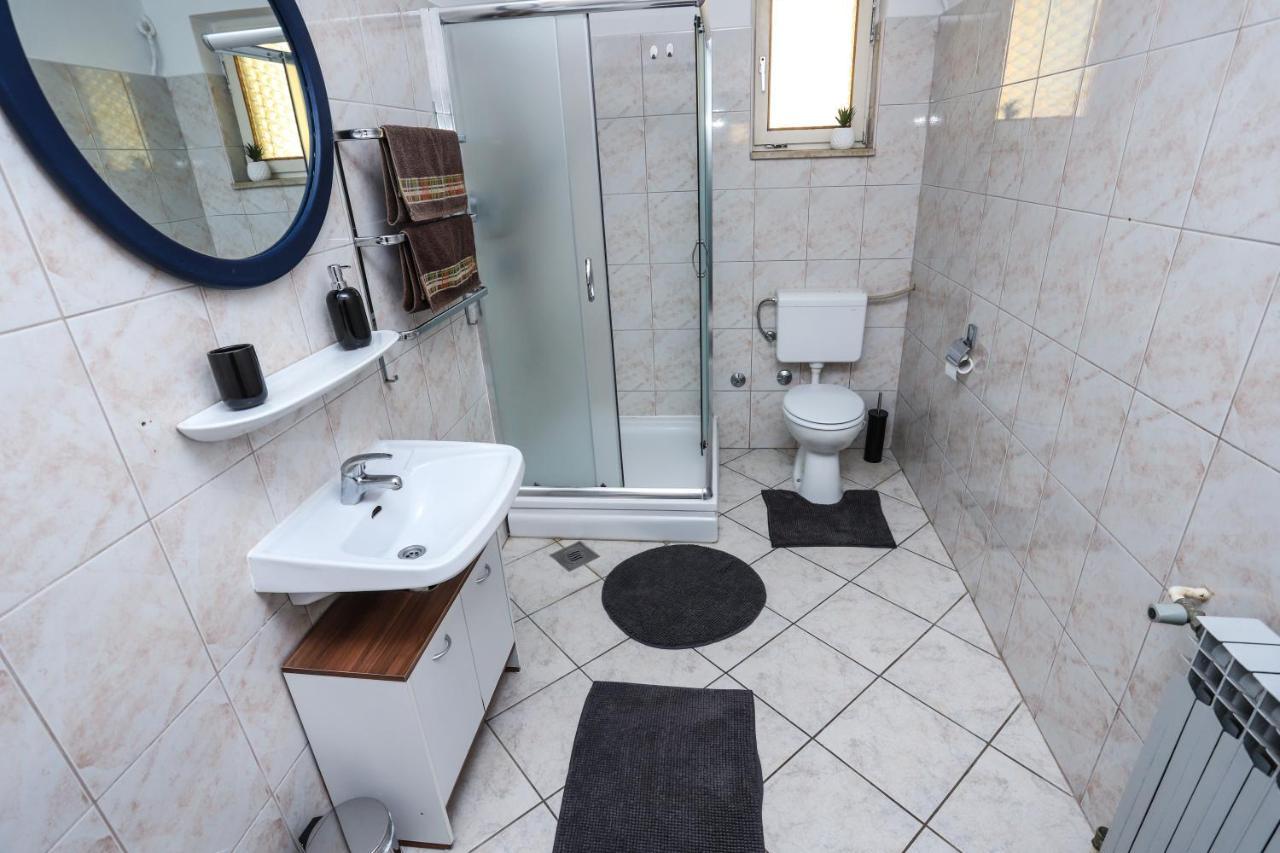 Ray Apartment Пореч Екстер'єр фото